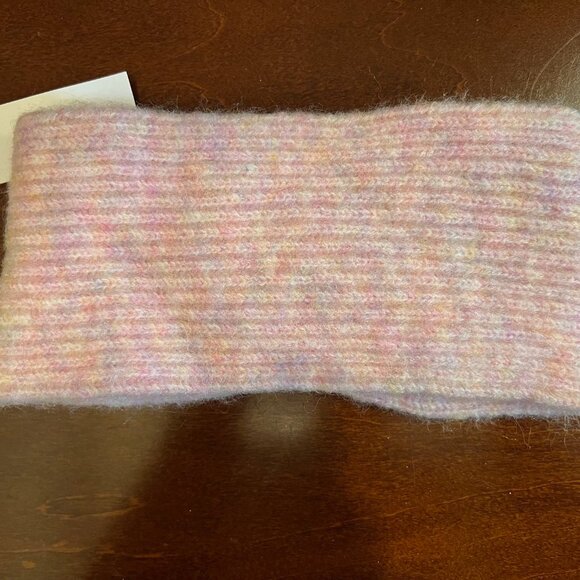 NWT Loft Light Pink Headband & Matching Fingerless Gloves - Picture 4 of 7